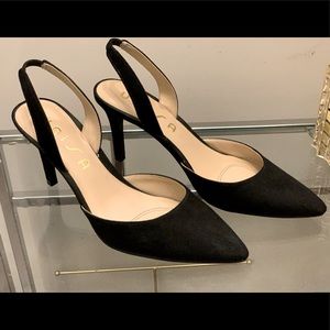 Unisa Ryco Black Suede Slingback Pumps